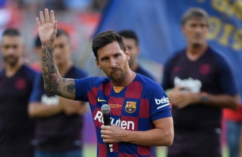 Messi Belum Teken Kontrak Baru Dengan Barcelona