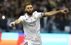 Karim Benzema Belum Minat Tinggalkan Real Madrid